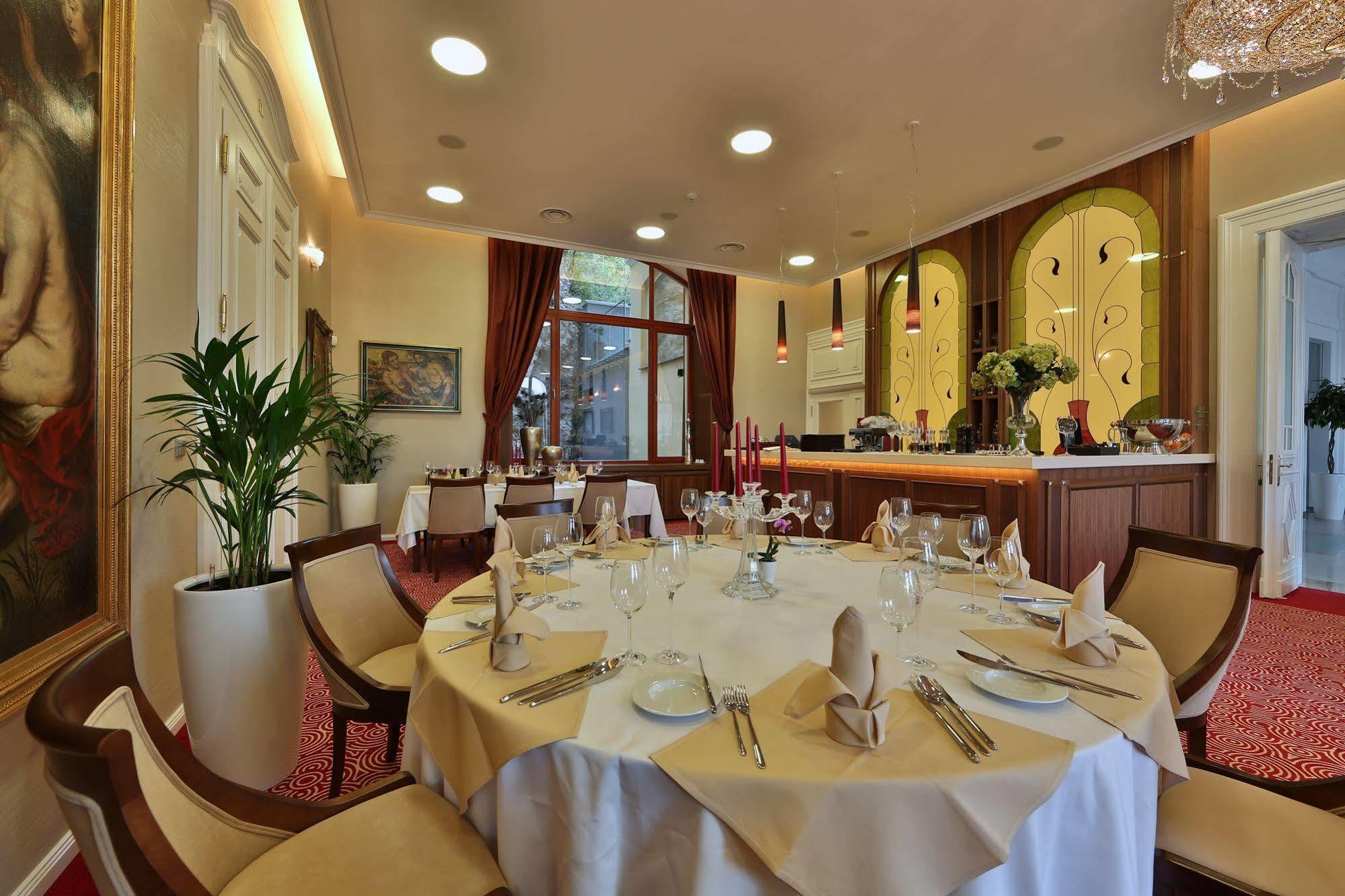 Hotel Elizabeth Trenčín Extérieur photo